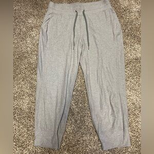 Lululemon Ready To Rulu Jogger (Cropped)! Fantastic condition, minimal wear.